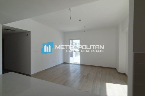 Apartment de 3 dormitorios en  Yas Island, UAE No. 105001 2