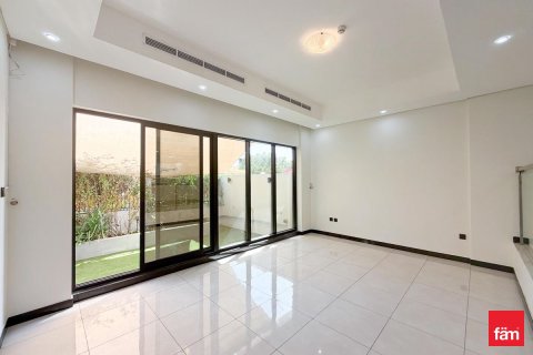 3 bedrooms Townhouse in Al Furjan, UAE No. 145601 7