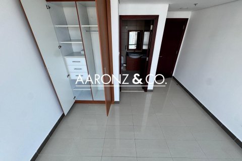 2 bedrooms Apartment in Jumeirah Lake Towers, UAE No. 144900 10