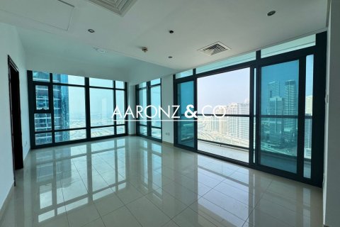 2 bedrooms Apartment in Jumeirah Lake Towers, UAE No. 144900 4