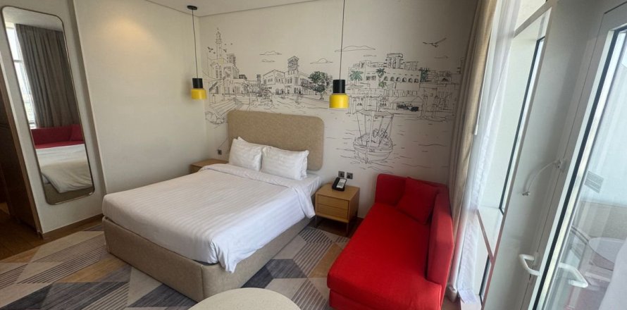 Studio Apartment in Dubai, UAE No. 169612