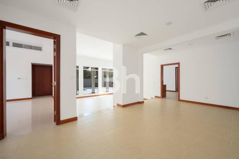 5 bedrooms Villa in Arabian Ranches, UAE No. 67789 13