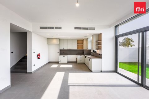 Villa de 3 dormitorios en Dubai, UAE No. 135869 5