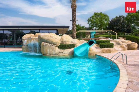 Villa de 3 dormitorios en Dubai, UAE No. 135869 13