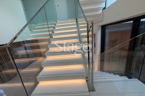 5 bedrooms Villa  No. 127148 21