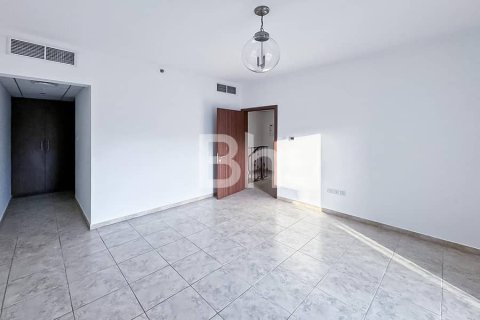 Квартира с 2 спальнями  №114643 2