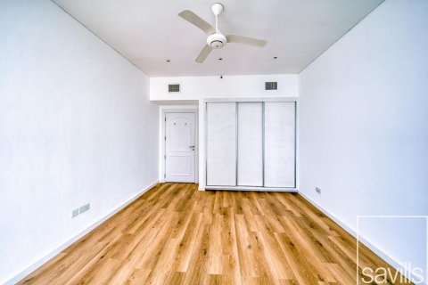 4 bedrooms Apartment  No. 117374 15