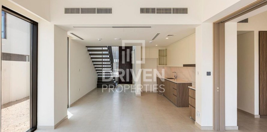 Villa de 3 chambres à The Valley, UAE No. 206710