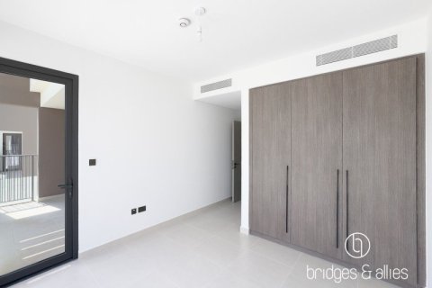 Villa de 4 dormitorios en Tilal Al Ghaf, UAE No. 168365 5
