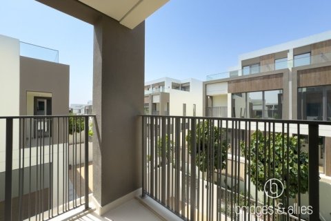 Villa de 4 dormitorios en Tilal Al Ghaf, UAE No. 168365 18