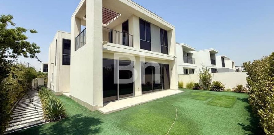 Villa de 4 chambres  No. 114157