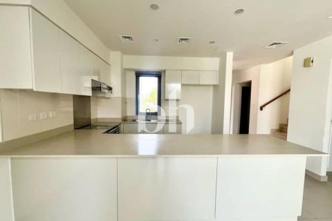 4 غرف نوم تاون هاوس  رقم 114163 6