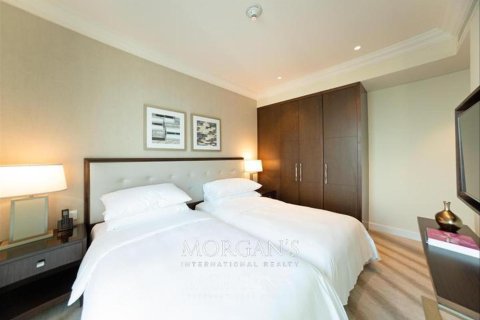 Квартира с 2 спальнями в The Address Residence Fountain Views, ОАЭ №37333 23