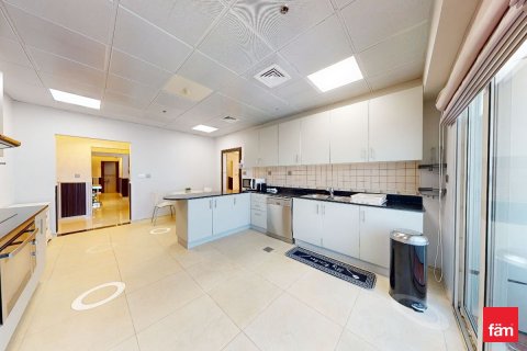 Квартира с 4 спальнями в Дубай Марина, ОАЭ №140192 25