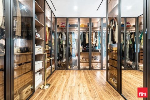 5 bedrooms Villa  No. 132203 12