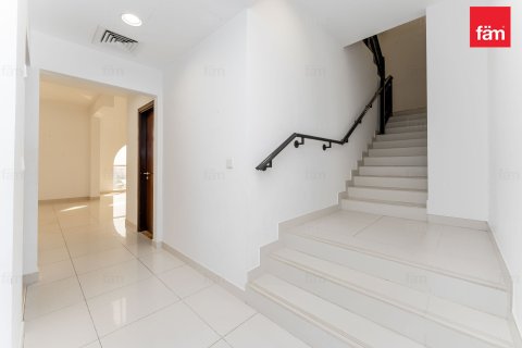 3 bedrooms Apartment in Dubai Sports City, UAE No. 173236 3