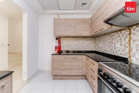 3 bedrooms Apartment in Dubai Sports City, UAE No. 173236 8