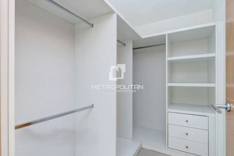 3 bedrooms Apartment No. 129383 14