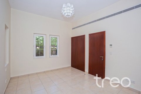 Villa de 4 chambres à Arabian Ranches, UAE No. 186615 21