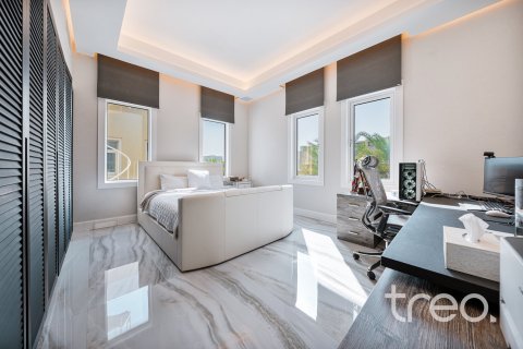 Villa de 5 dormitorios en Rahat, UAE No. 186610 15