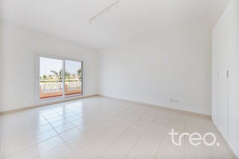 5 bedrooms Villa in Meadows, UAE No. 186609 15