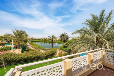 5 bedrooms Villa in Meadows, UAE No. 186609 3