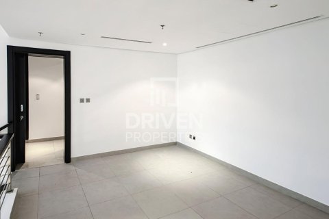 Дуплекс с 3 спальнями в Jumeirah Islands, ОАЭ №137896 10