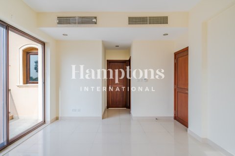 4 bedrooms Villa in Samara, UAE No. 131841 12