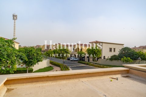 4 bedrooms Villa in Samara, UAE No. 131841 10