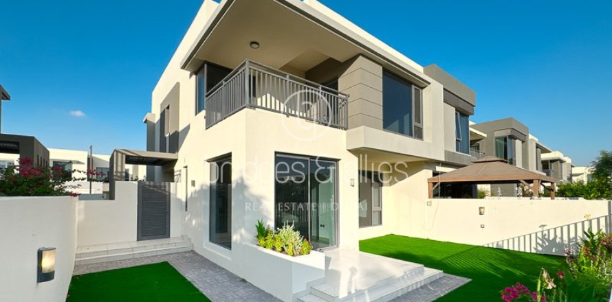 5 bedrooms Villa in Dubai Hills Estate, UAE No. 141690