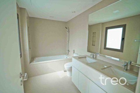 Townhouse de 3 chambres à Town Square, UAE No. 206228 10
