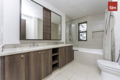 Villa de 3 dormitorios en Reem, UAE No. 137220 9