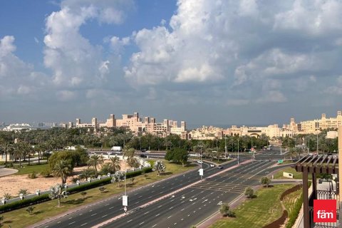 3 bedrooms Apartment in Umm Suqeim, UAE No. 137219