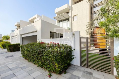 Villa de 4 chambres à District One, UAE No. 85272 10