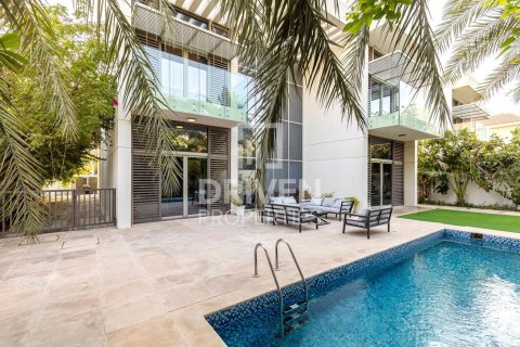 Villa de 4 chambres à District One, UAE No. 85272 27
