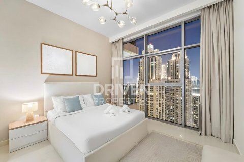 Apartment de 3 dormitorios en BLVD Crescent, UAE No. 83695 25