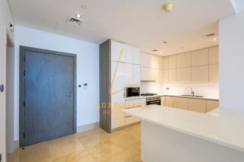Квартира с 2 спальнями в The Crescent, ОАЭ №164170 6
