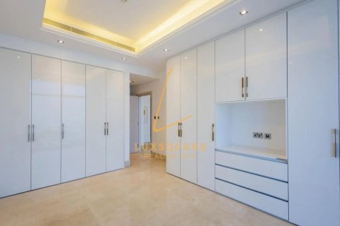 Квартира с 2 спальнями в The Crescent, ОАЭ №164170 11