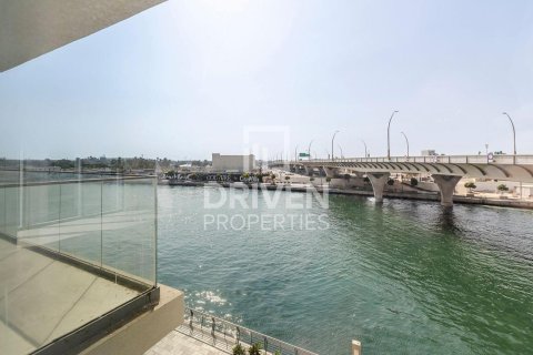 2 bedrooms Apartment in Al Wasl, UAE No. 191825 17