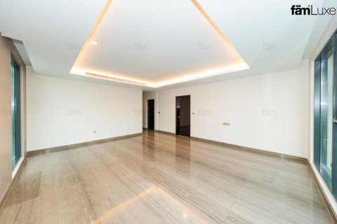 8 bedrooms Villa in Dubai, UAE No. 199414 13