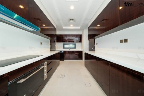 8 bedrooms Villa in Dubai, UAE No. 199414 9