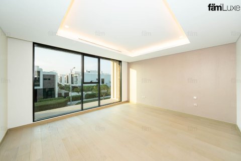 8 bedrooms Villa in Dubai, UAE No. 199414 12