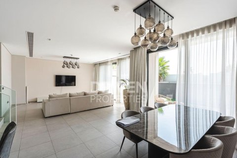 Townhouse de 4 dormitorios en Mohammed Bin Rashid City, UAE No. 192289