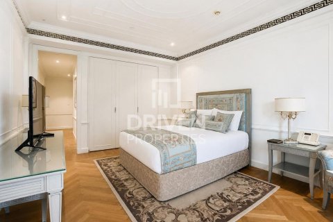 Дуплекс с 3 спальнями в Palazzo Versace, ОАЭ №192290 15