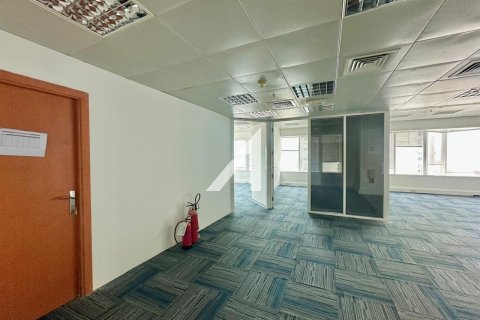 186مربع، مكتب في Sheikh Zayed Road, الإمارات العربية المتحدة رقم 146557 4