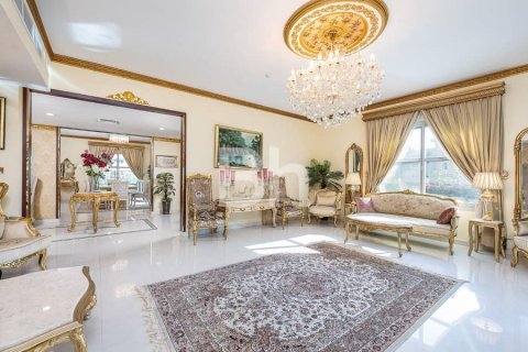 Villa de 5 dormitorios  No. 113630 5
