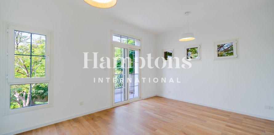 Townhouse de 4 dormitorios No. 118379