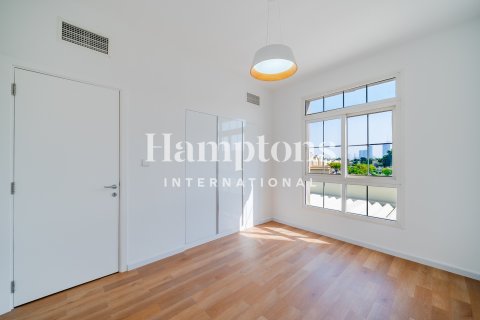 Townhouse de 4 dormitorios No. 118379 24