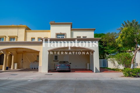 Townhouse de 4 dormitorios No. 118379 11