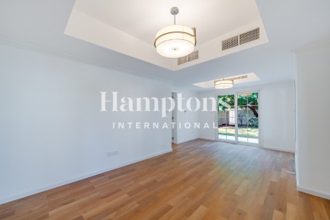 Townhouse de 4 dormitorios No. 118379 10